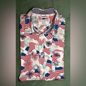 Free Planet Red, White & Blue Casual Button Down Shirt, Size: M (5288)